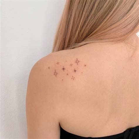 star tattoo on shoulder meaning|Meaning Behind Star Tattoos on Shoulders: A Celestial Journey